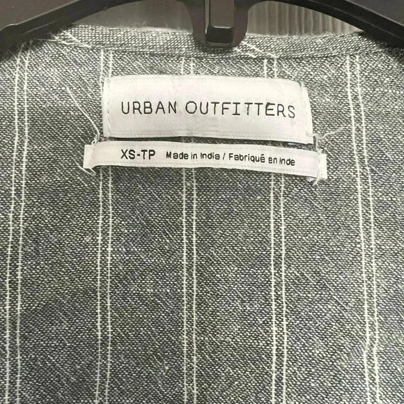 Urban outfitters crop top size xs - Picture 3 of 4